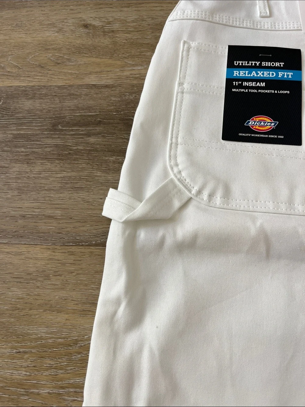 NWT Dickies Men’s Relaxed Fit Utility Shorts White Size 40